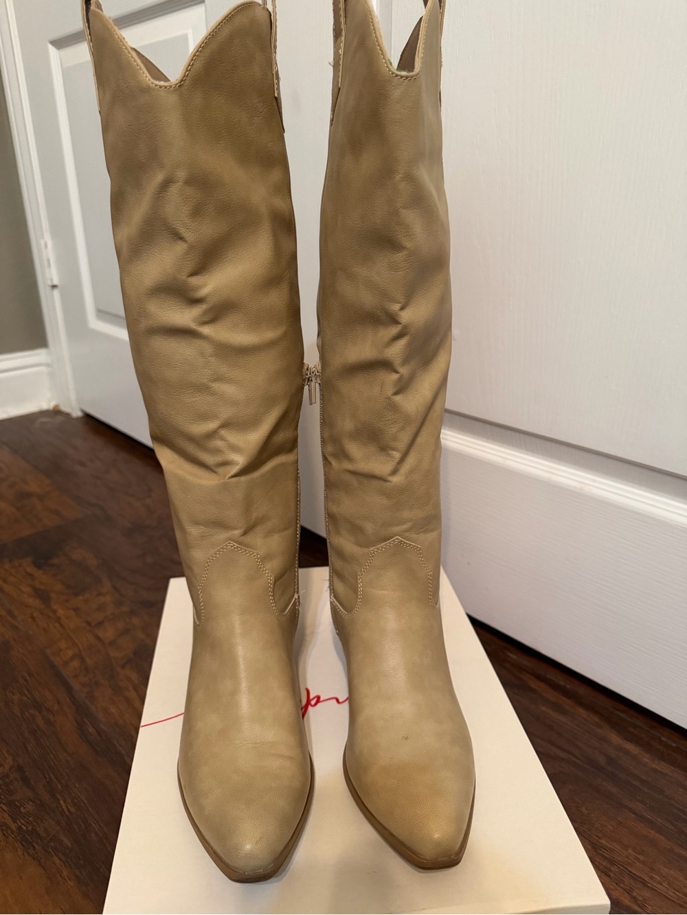 Wonderly Tan Knee-High Heeled Boots